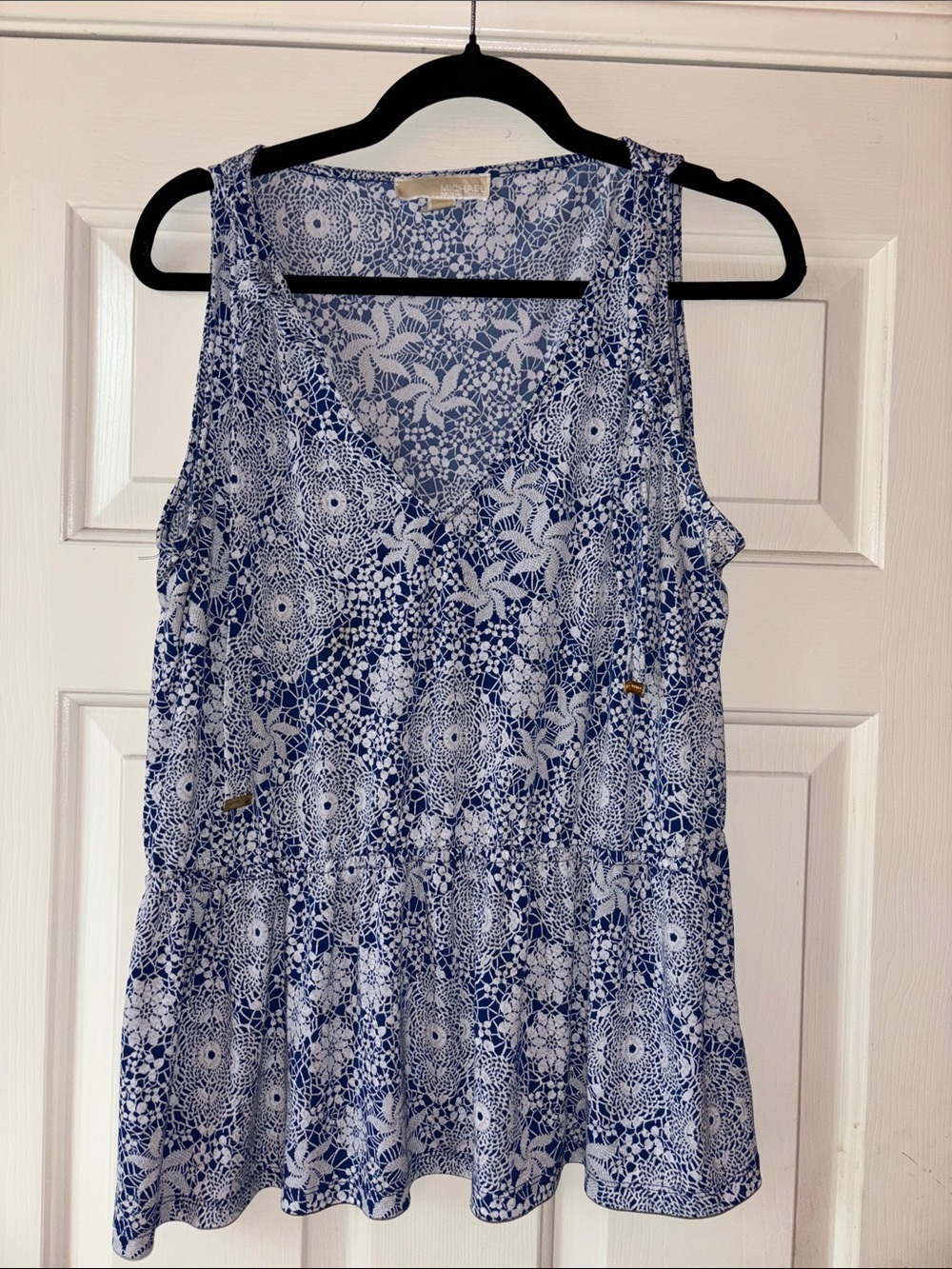 Michael Kors Blue and White Floral V-Neck Peplum Tank Top XL  EUC